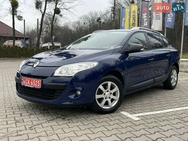 Синий Рено Меган, объемом двигателя 1.6 л и пробегом 150 тыс. км за 7200 $, фото 4 на Automoto.ua
