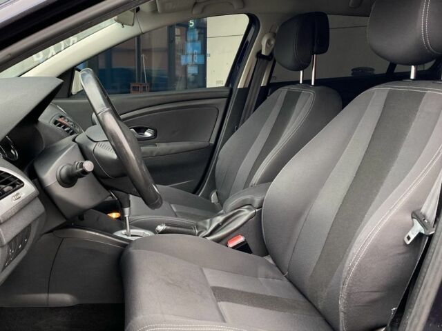 Синий Рено Меган, объемом двигателя 1.5 л и пробегом 356 тыс. км за 6750 $, фото 15 на Automoto.ua