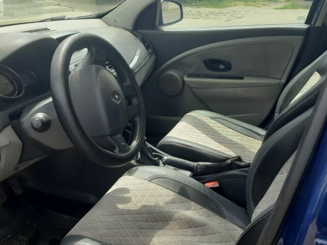 Синій Рено Меган, об'ємом двигуна 1.5 л та пробігом 360 тис. км за 5500 $, фото 5 на Automoto.ua