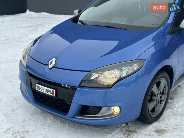 Синій Рено Меган, об'ємом двигуна 1.4 л та пробігом 204 тис. км за 7550 $, фото 1 на Automoto.ua