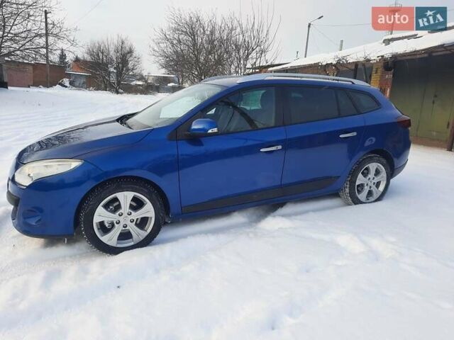 Синій Рено Меган, об'ємом двигуна 1.6 л та пробігом 178 тис. км за 7900 $, фото 9 на Automoto.ua