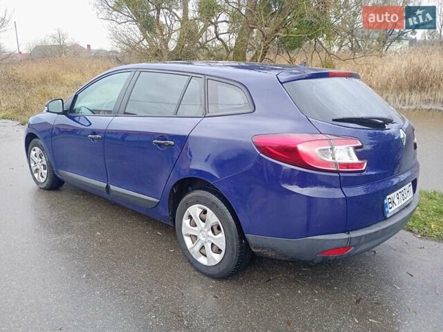 Синий Рено Меган, объемом двигателя 1.46 л и пробегом 250 тыс. км за 5800 $, фото 2 на Automoto.ua