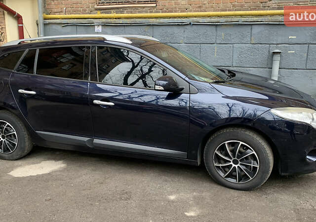 Синій Рено Меган, об'ємом двигуна 1.46 л та пробігом 356 тис. км за 5799 $, фото 1 на Automoto.ua