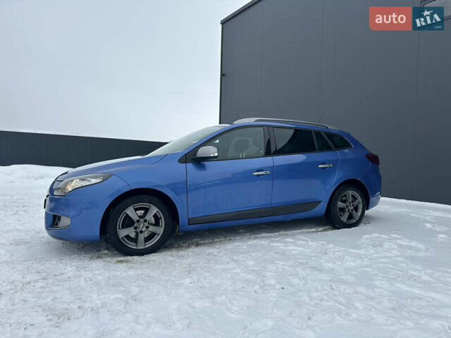 Синій Рено Меган, об'ємом двигуна 1.4 л та пробігом 204 тис. км за 7550 $, фото 4 на Automoto.ua