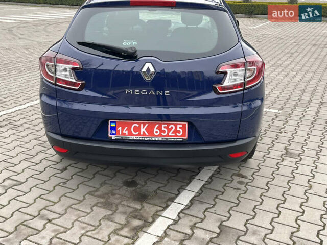 Синий Рено Меган, объемом двигателя 1.6 л и пробегом 150 тыс. км за 7200 $, фото 18 на Automoto.ua