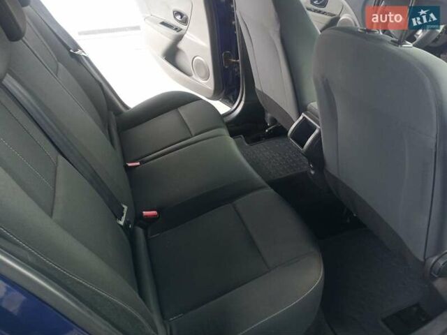 Синий Рено Меган, объемом двигателя 1.46 л и пробегом 250 тыс. км за 5800 $, фото 14 на Automoto.ua