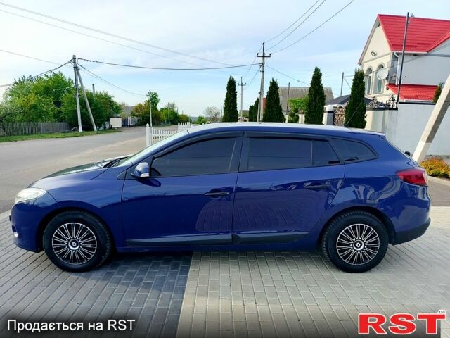 Синий Рено Меган, объемом двигателя 1.5 л и пробегом 258 тыс. км за 6850 $, фото 2 на Automoto.ua