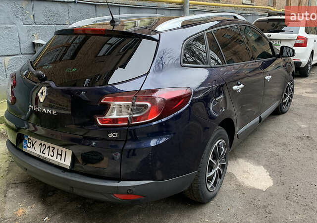 Синий Рено Меган, объемом двигателя 1.46 л и пробегом 356 тыс. км за 6200 $, фото 2 на Automoto.ua
