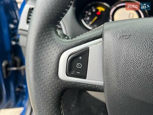 Синий Рено Меган, объемом двигателя 1.5 л и пробегом 232 тыс. км за 9190 $, фото 24 на Automoto.ua