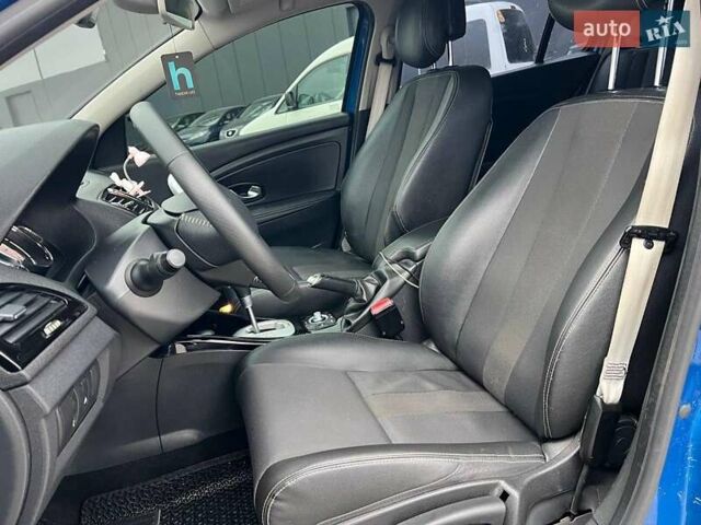 Синий Рено Меган, объемом двигателя 1.5 л и пробегом 232 тыс. км за 9190 $, фото 18 на Automoto.ua