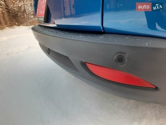 Синій Рено Меган, об'ємом двигуна 1.6 л та пробігом 178 тис. км за 7900 $, фото 58 на Automoto.ua