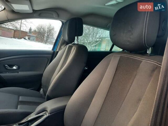 Синій Рено Меган, об'ємом двигуна 1.6 л та пробігом 178 тис. км за 7900 $, фото 47 на Automoto.ua