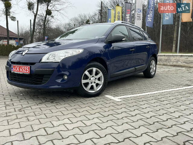 Синий Рено Меган, объемом двигателя 1.6 л и пробегом 150 тыс. км за 7200 $, фото 5 на Automoto.ua