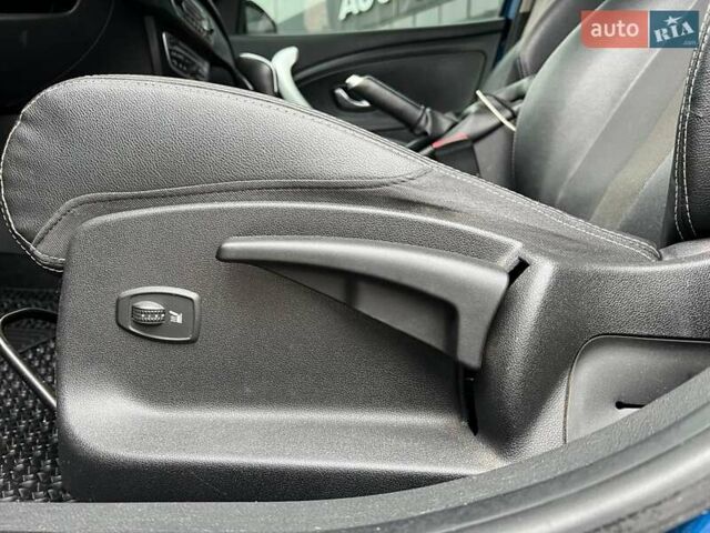 Синий Рено Меган, объемом двигателя 1.5 л и пробегом 232 тыс. км за 9190 $, фото 19 на Automoto.ua