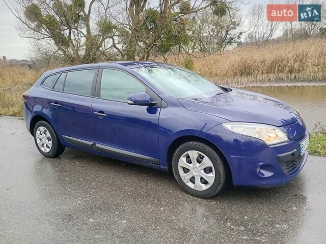 Синий Рено Меган, объемом двигателя 1.46 л и пробегом 250 тыс. км за 5800 $, фото 6 на Automoto.ua