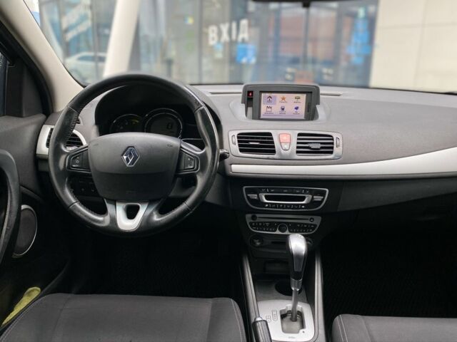 Синий Рено Меган, объемом двигателя 1.5 л и пробегом 356 тыс. км за 6750 $, фото 13 на Automoto.ua