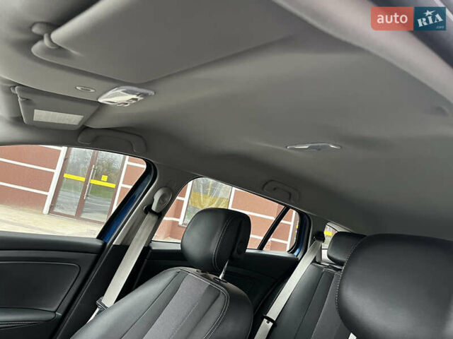 Синий Рено Меган, объемом двигателя 1.4 л и пробегом 238 тыс. км за 6999 $, фото 55 на Automoto.ua