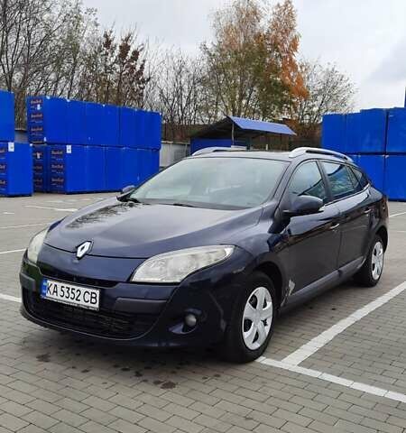 Синий Рено Меган, объемом двигателя 1.46 л и пробегом 290 тыс. км за 5999 $, фото 2 на Automoto.ua