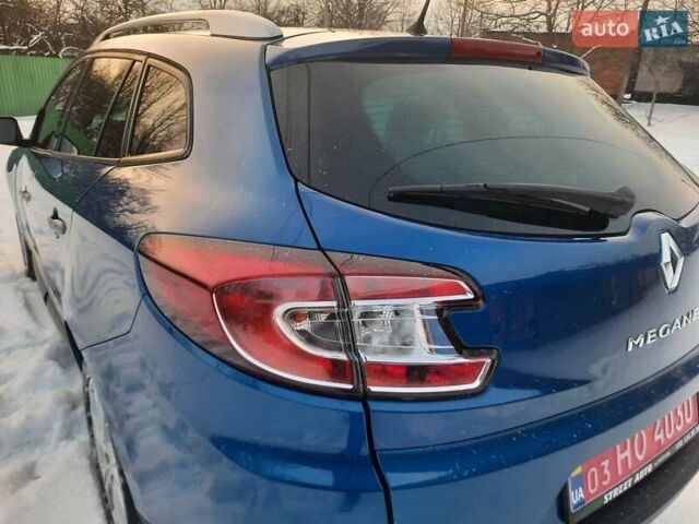 Синій Рено Меган, об'ємом двигуна 1.6 л та пробігом 178 тис. км за 7900 $, фото 22 на Automoto.ua