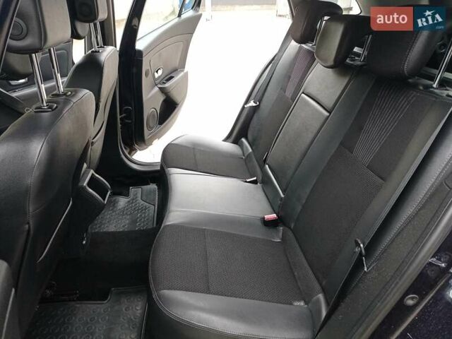 Синий Рено Меган, объемом двигателя 1.5 л и пробегом 247 тыс. км за 6950 $, фото 27 на Automoto.ua