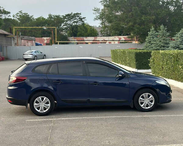 Рено Меган 2011 у Дніпро (Дніпропетровську) на Automoto.ua Синій Рено Меган, об'ємом двигуна 1.5 л та пробігом 231 тис. км за 7300 $, фото 7 на Automoto.ua