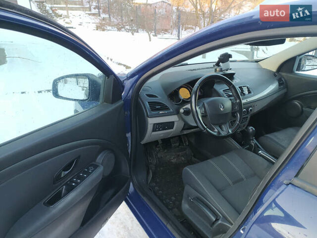 Синій Рено Меган, об'ємом двигуна 1.46 л та пробігом 260 тис. км за 6000 $, фото 8 на Automoto.ua