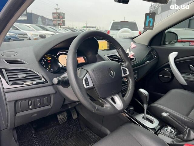 Синій Рено Меган, об'ємом двигуна 1.5 л та пробігом 232 тис. км за 9190 $, фото 17 на Automoto.ua