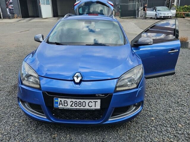 Синій Рено Меган, об'ємом двигуна 1.46 л та пробігом 221 тис. км за 7800 $, фото 10 на Automoto.ua