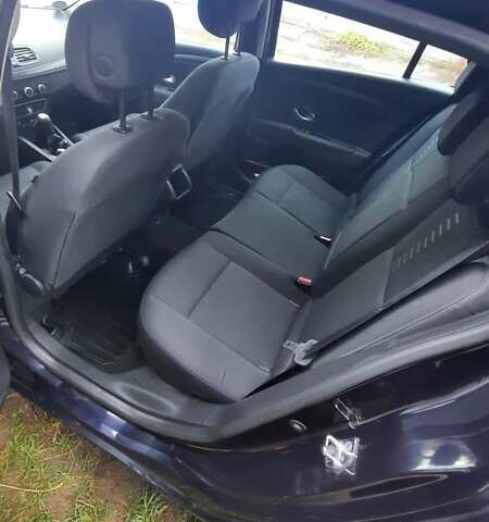 Синий Рено Меган, объемом двигателя 1.46 л и пробегом 290 тыс. км за 5999 $, фото 7 на Automoto.ua