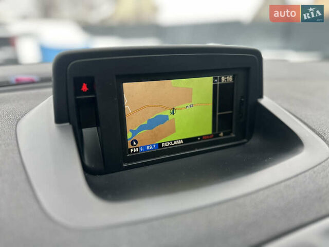 Синій Рено Меган, об'ємом двигуна 1.4 л та пробігом 204 тис. км за 7550 $, фото 14 на Automoto.ua