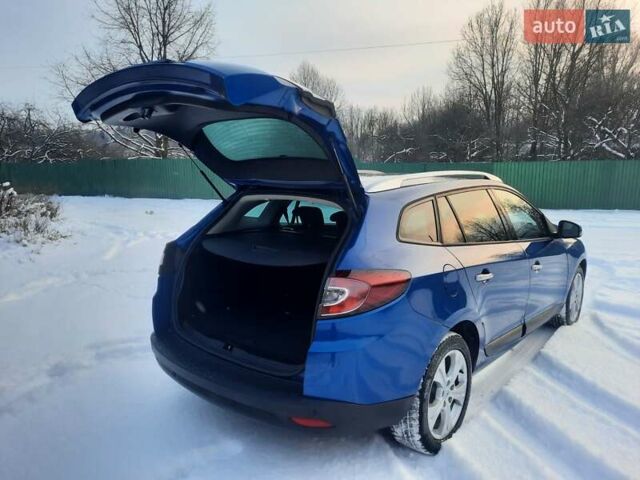 Синій Рено Меган, об'ємом двигуна 1.6 л та пробігом 178 тис. км за 7900 $, фото 20 на Automoto.ua