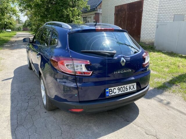 Синий Рено Меган, объемом двигателя 1.5 л и пробегом 243 тыс. км за 7000 $, фото 8 на Automoto.ua