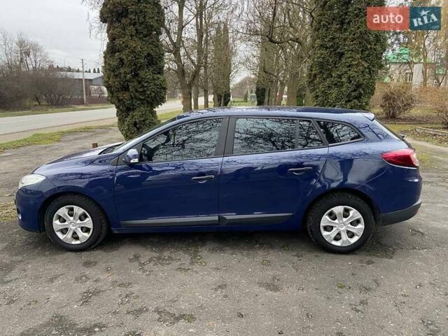 Синий Рено Меган, объемом двигателя 1.46 л и пробегом 248 тыс. км за 6000 $, фото 13 на Automoto.ua