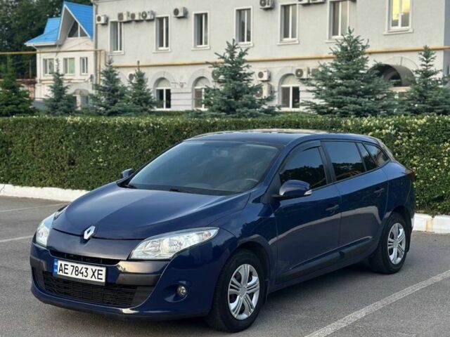 Синий Рено Меган, объемом двигателя 1.5 л и пробегом 232 тыс. км за 7300 $, фото 2 на Automoto.ua