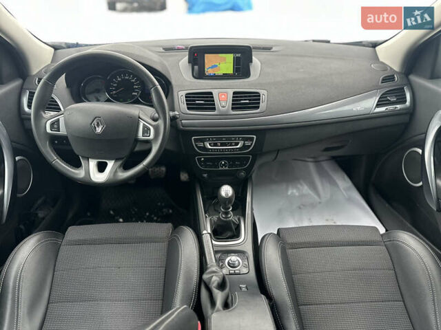 Синій Рено Меган, об'ємом двигуна 1.4 л та пробігом 204 тис. км за 7550 $, фото 18 на Automoto.ua