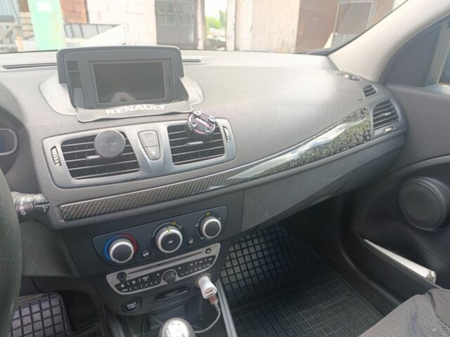 Синий Рено Меган, объемом двигателя 1.5 л и пробегом 256 тыс. км за 6800 $, фото 10 на Automoto.ua