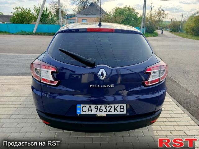 Синий Рено Меган, объемом двигателя 1.5 л и пробегом 258 тыс. км за 6850 $, фото 4 на Automoto.ua