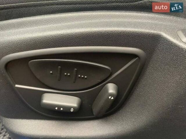 Синий Рено Меган, объемом двигателя 1.5 л и пробегом 290 тыс. км за 8850 $, фото 30 на Automoto.ua