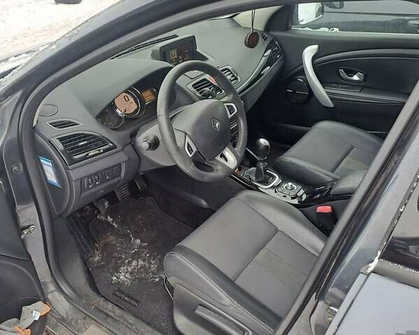 Синий Рено Меган, объемом двигателя 1.46 л и пробегом 264 тыс. км за 7500 $, фото 3 на Automoto.ua