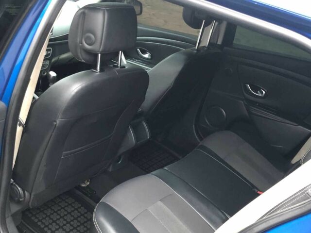 Синий Рено Меган, объемом двигателя 1.5 л и пробегом 340 тыс. км за 7800 $, фото 17 на Automoto.ua