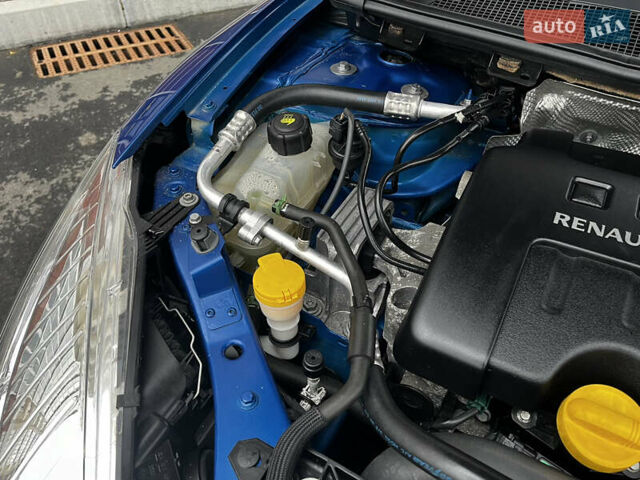Синий Рено Меган, объемом двигателя 1.4 л и пробегом 238 тыс. км за 6999 $, фото 83 на Automoto.ua