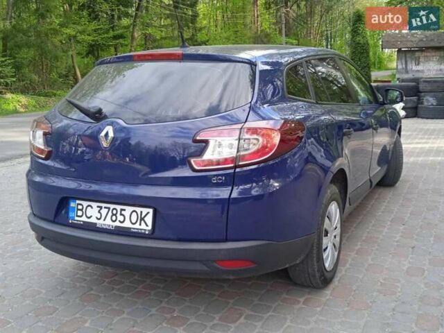 Синий Рено Меган, объемом двигателя 1.5 л и пробегом 220 тыс. км за 6500 $, фото 13 на Automoto.ua