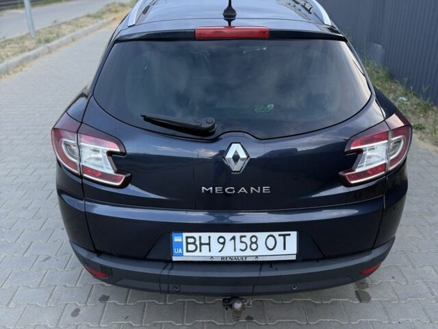 Синій Рено Меган, об'ємом двигуна 1.5 л та пробігом 290 тис. км за 7524 $, фото 5 на Automoto.ua