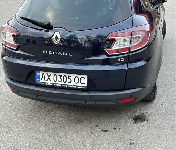 Синий Рено Меган, объемом двигателя 1.5 л и пробегом 230 тыс. км за 7200 $, фото 4 на Automoto.ua