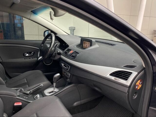 Синий Рено Меган, объемом двигателя 1.5 л и пробегом 356 тыс. км за 6750 $, фото 19 на Automoto.ua