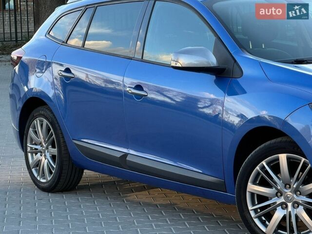 Синій Рено Меган, об'ємом двигуна 1.4 л та пробігом 178 тис. км за 6950 $, фото 36 на Automoto.ua