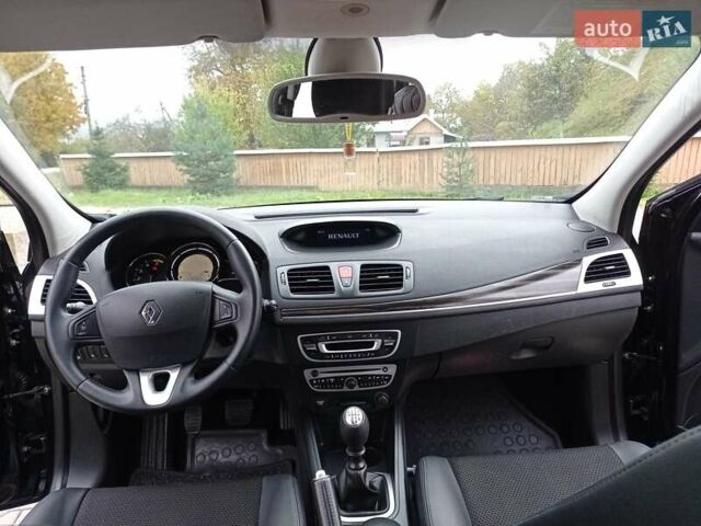 Синий Рено Меган, объемом двигателя 1.5 л и пробегом 247 тыс. км за 6950 $, фото 14 на Automoto.ua