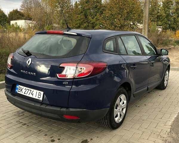 Синий Рено Меган, объемом двигателя 1.5 л и пробегом 300 тыс. км за 6500 $, фото 3 на Automoto.ua