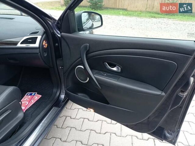 Синий Рено Меган, объемом двигателя 1.5 л и пробегом 247 тыс. км за 6950 $, фото 30 на Automoto.ua