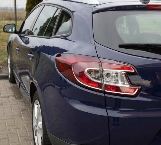 Синий Рено Меган, объемом двигателя 1.5 л и пробегом 233 тыс. км за 8199 $, фото 33 на Automoto.ua